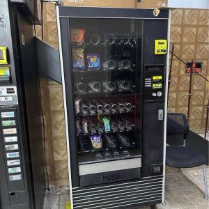Automatic Products 121 Snack Vending Machine