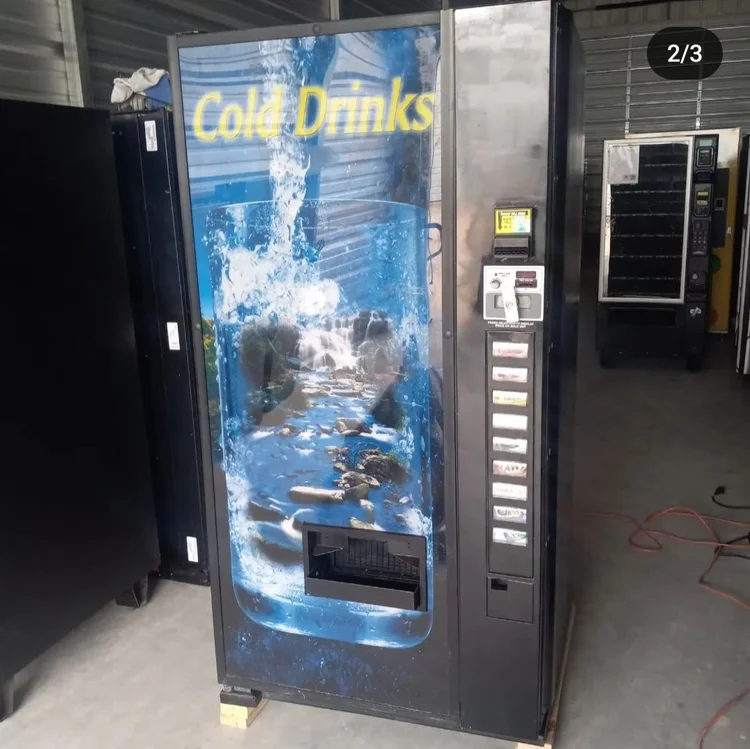Dixie Narco 501E Drink Vending Machine