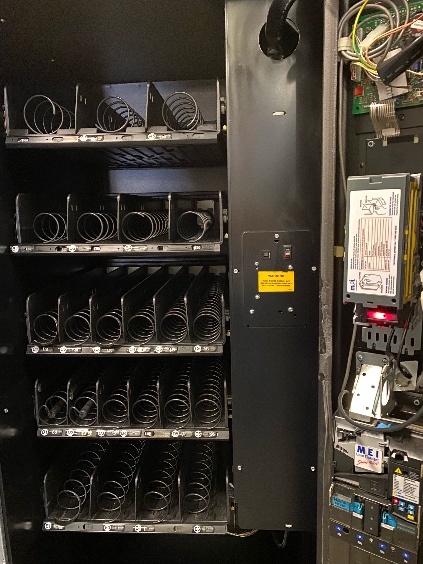 USI 3130 Snack Vending Machine
